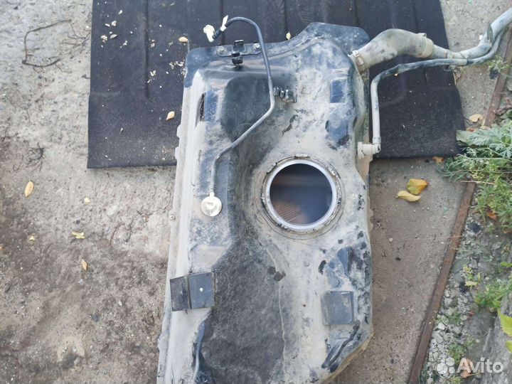 Бак топливный Шевролет Авео Т300 Chevrolet Aveo