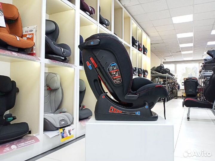 Автокресло 0-36кг Rant Matrix Новинка Racing Line