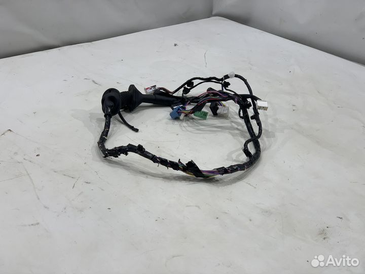 Проводка двери передней левой Mitsubishi Outlander