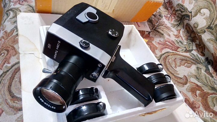 Кинокамера Кварц