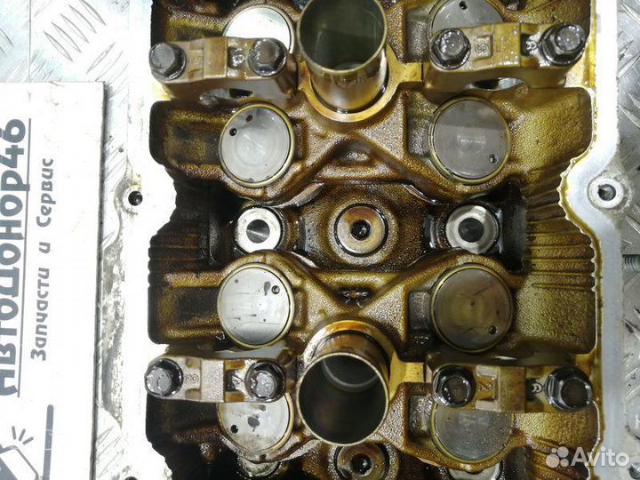 Головка блока цилиндров задняя VQ20DE, VQ30DE