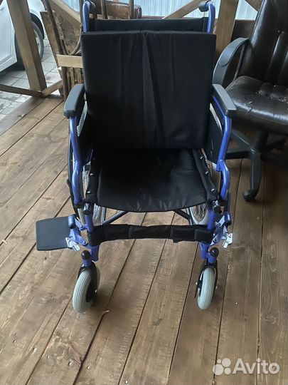 Коляска инвалидная