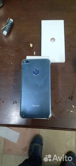HONOR 8 Lite, 3/32 ГБ