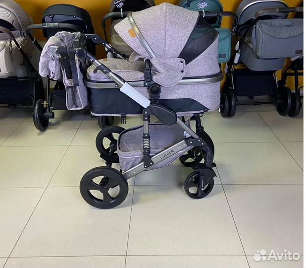 Коляска для новорожденных