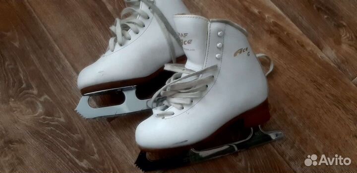 Коньки фигурные Граф