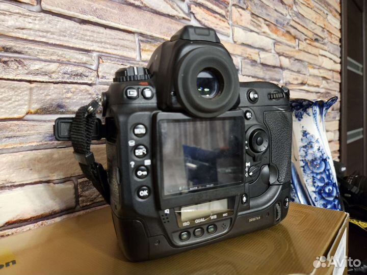 Зеркальный фотоаппарат nikon D3