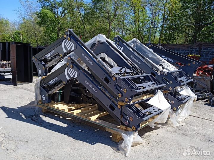 Погрузчик турс 1500-0 без рабочих органов