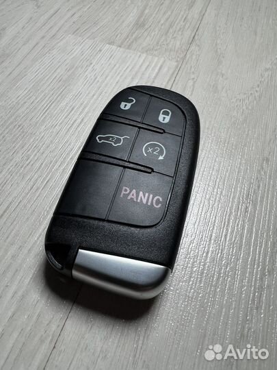 Ключ Jeep Cherokee