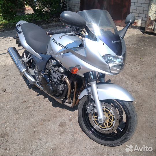 Kawasaki zr 7