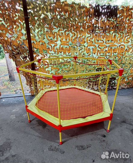 Батут-манеж leco