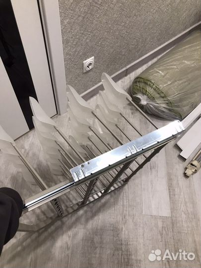 Выдвижная полка с вставкой для обуви