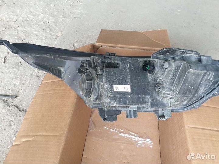 Kia cerato 4 с18г. Фара левая