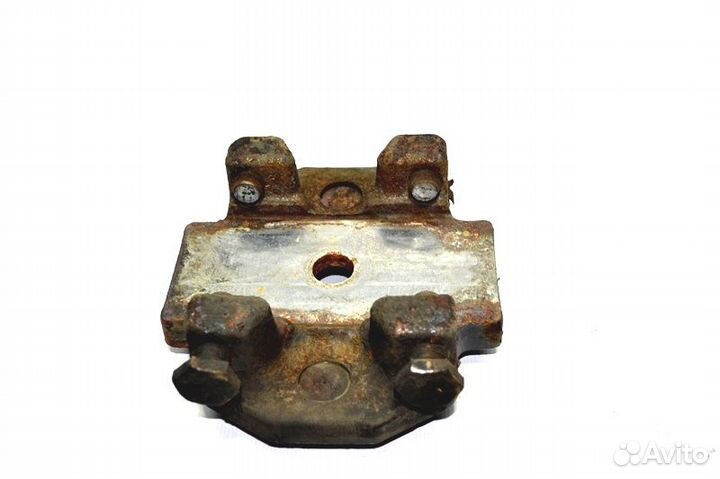 Клиновая проставка под рессору, ведущего моста, пр