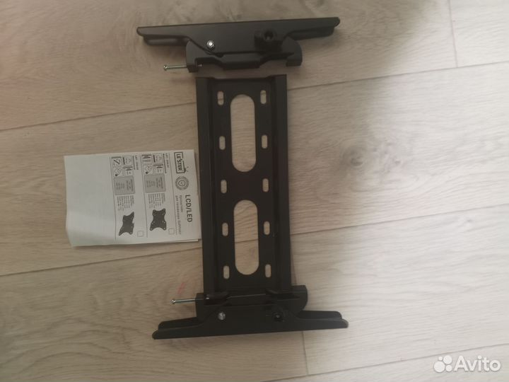 Кронштейн для телевизора