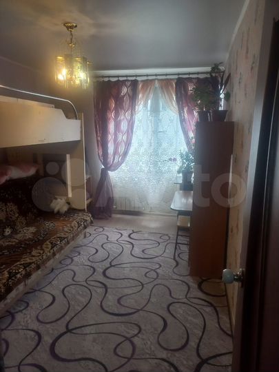 2-к. квартира, 39 м², 4/4 эт.