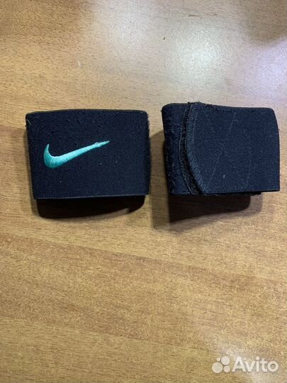 Щитки футбольные nike