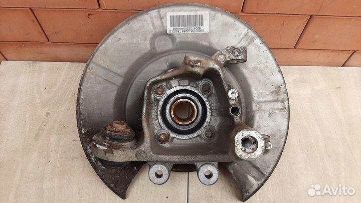 Поворотный кулак задний правый BMW 5-Series E60