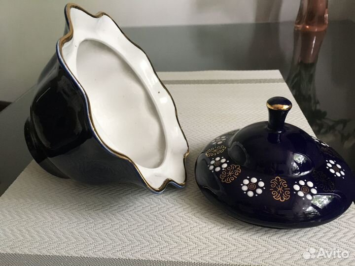 Кобальтовый фарфор. Много