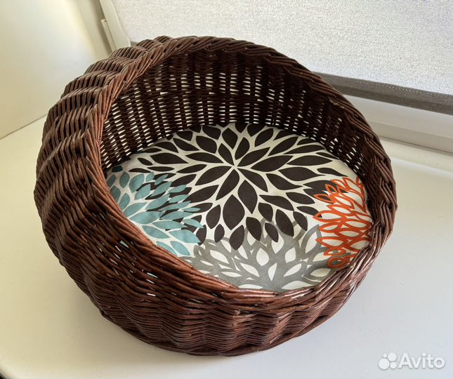 Лежанка для животных из бумажной лозы