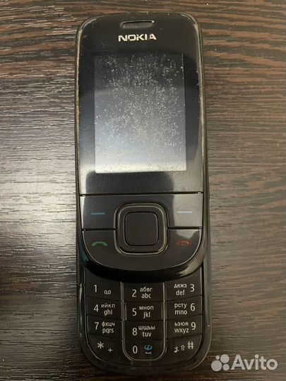 Nokia 100