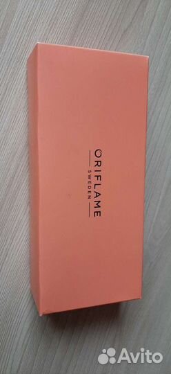 Солнечные очки в оправе орифлейм