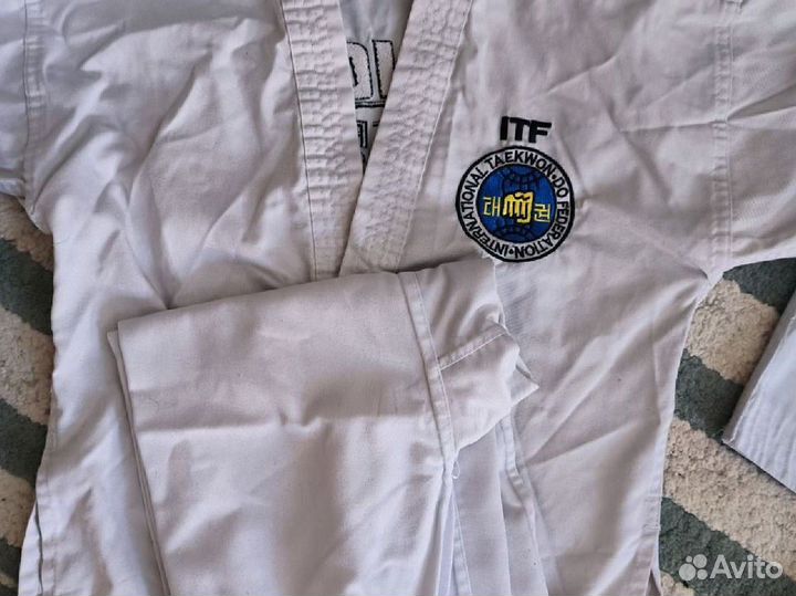 Добок для тхэквондо 122