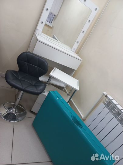 Студийная мебель