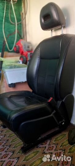 Кресло пассажирское nissan X-trail T31