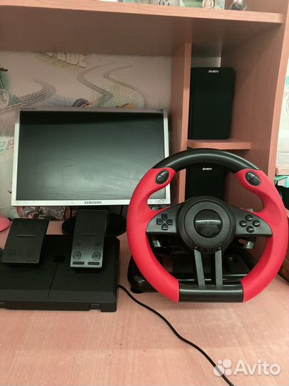 Игровой руль с педалями для игровых приставок
