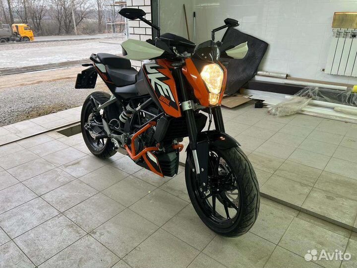 KTM 200