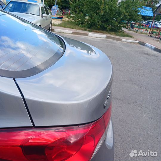 Hyundai elantra md крышка багажника