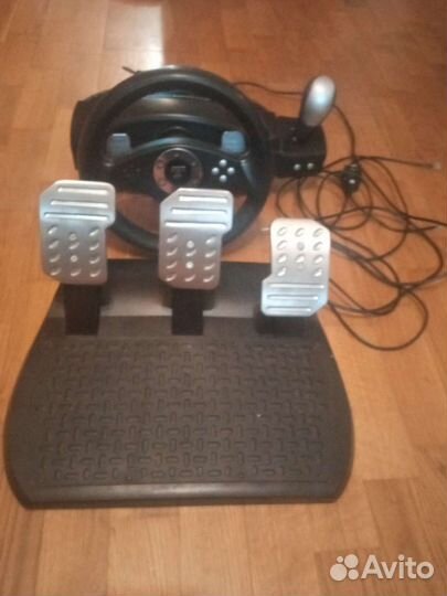 3 педали Thrustmaster rgt pro force feedback clut