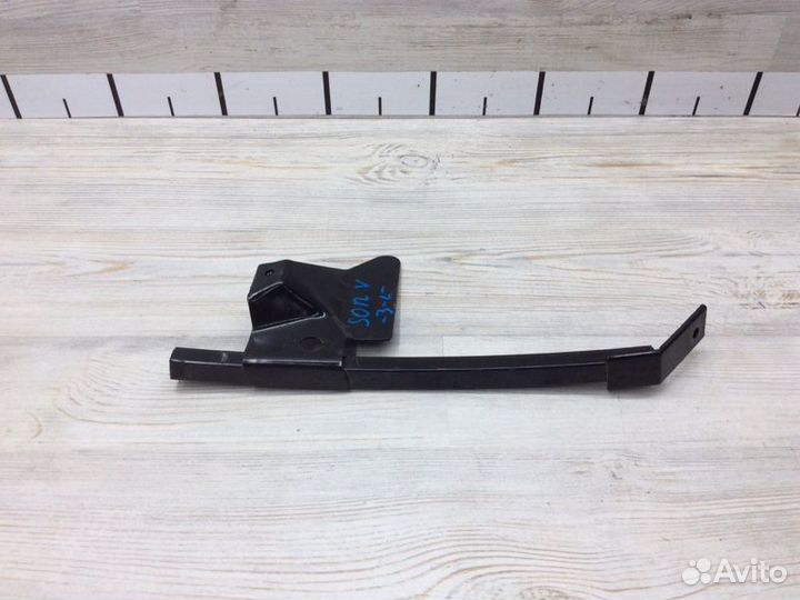 Направляющая стекла двери задняя левая Hyundai