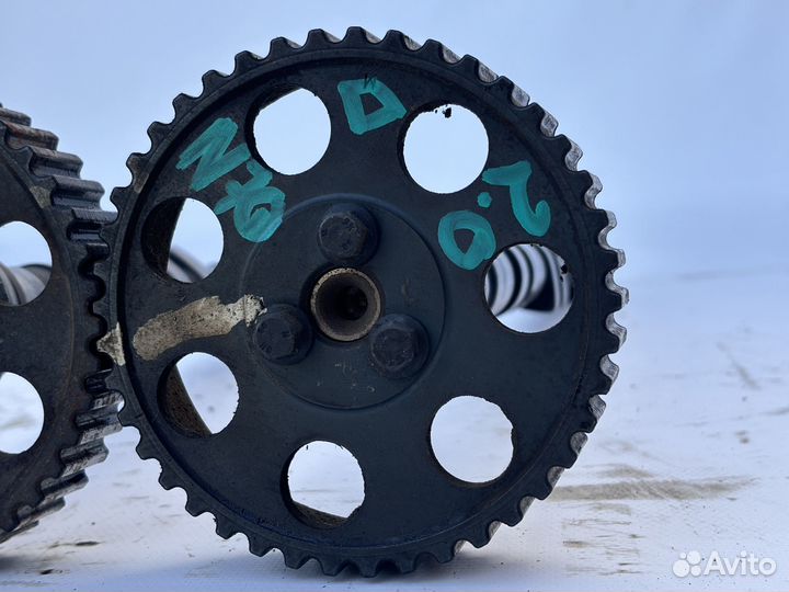 Распредвал впускной выпускной N7Q Renault Volvo 2