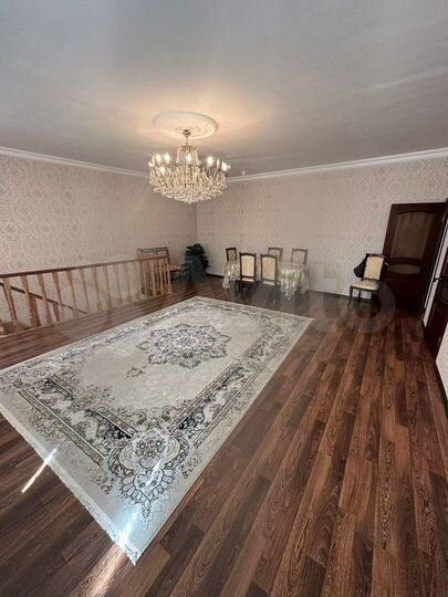 Дом 180 м² на участке 4,6 сот.