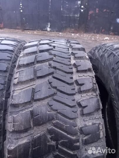 Goodyear Wrangler MT/R Kevlar 265/70 R17