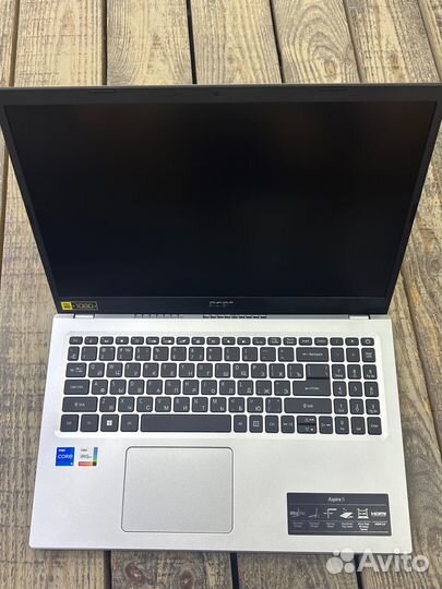 Новый ноутбук Acer 15,6 Core i5-11th/8/256