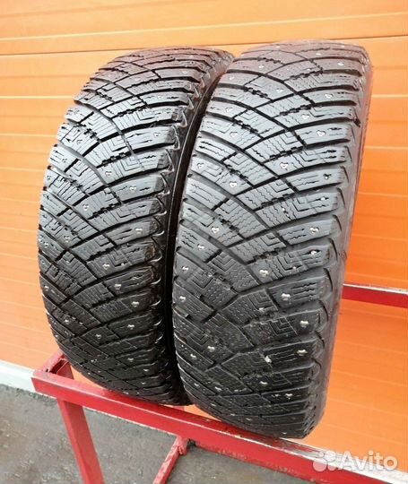 Goodyear Ultragrip Ice Arctic 195/65 R15 111Y