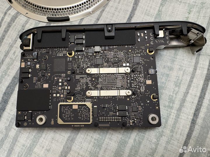 Mac Mini M1 512gb на запчасти (заблокирован)
