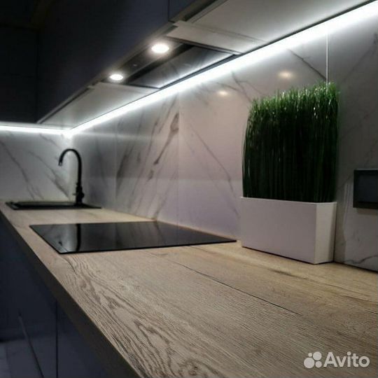 Прямая кухня на заказ под ключ. Фабрика Озерки