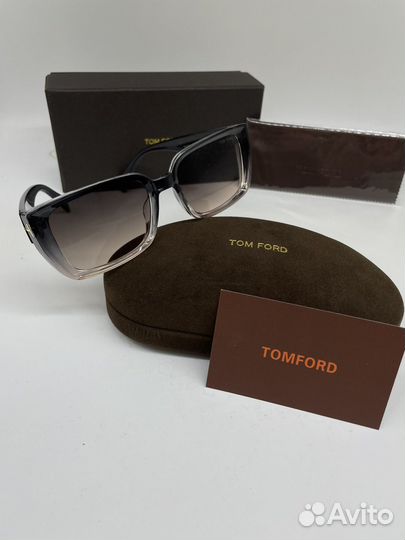 Солнцезащитные очки