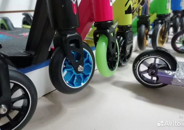 Самокаты детские, взрослые, трюковые