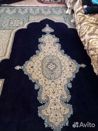 Персидский ковер