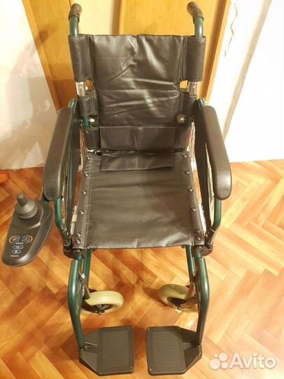 Кресло- коляска с электроприводом