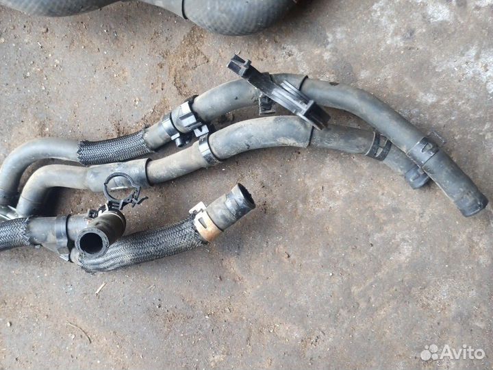 Патрубок охлаждения toyota RAV4 2008 год