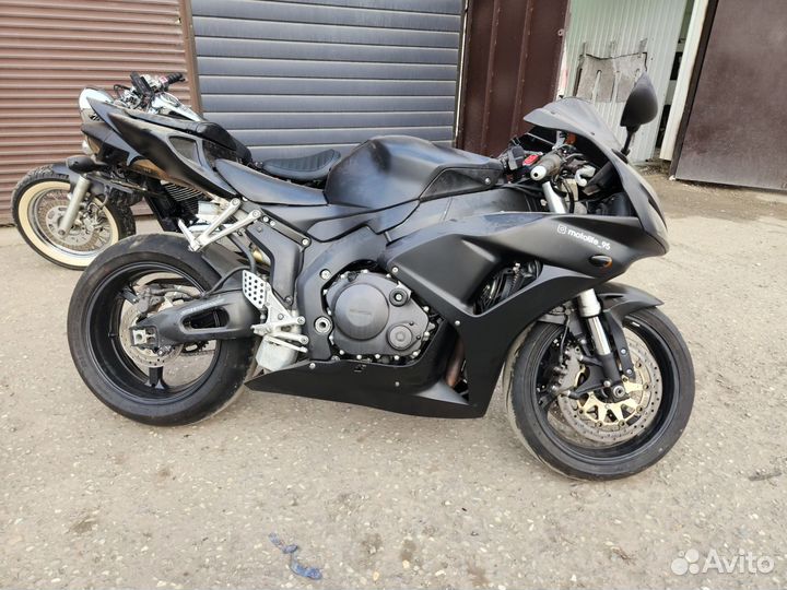 Cbr1000rr FireBlade