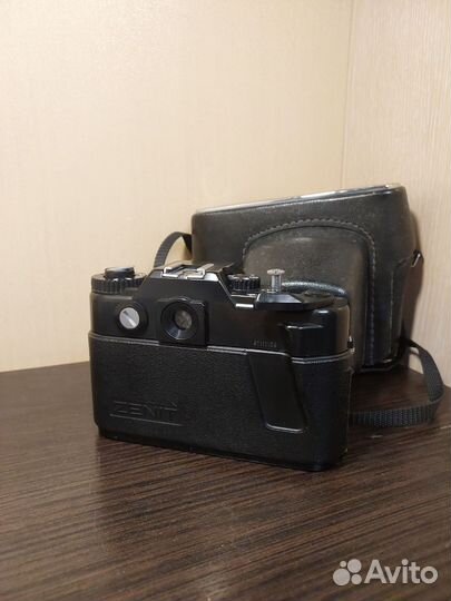 Фотоаппарат пленочный zenith 122 СССР м42