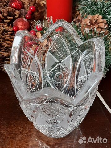 Хрустальная ваза