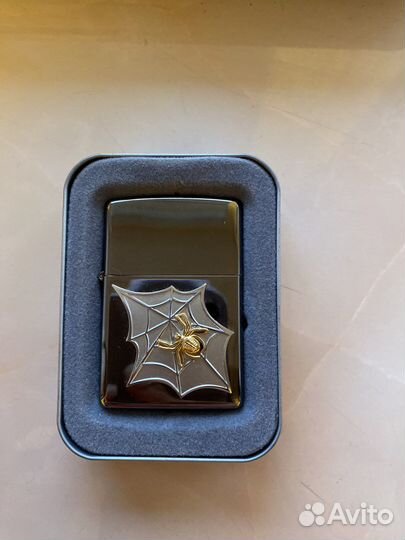 Зажигалка бензиновая zippo