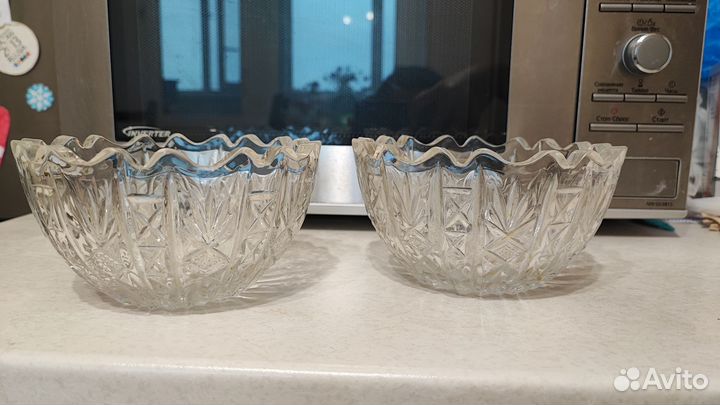 Хрустальная конфетница